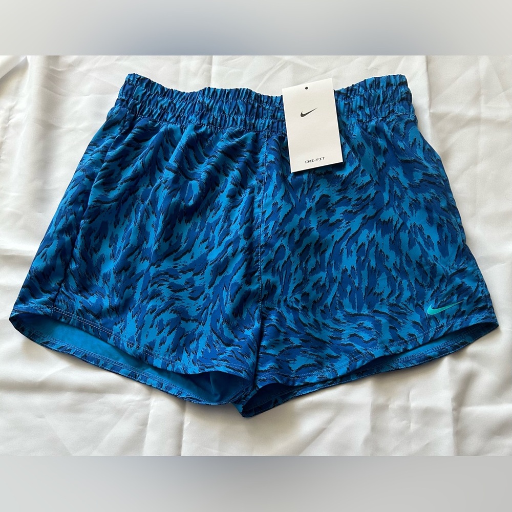 Nike Girl's Shorts Size Small DriFit NEW Blue Active Wear